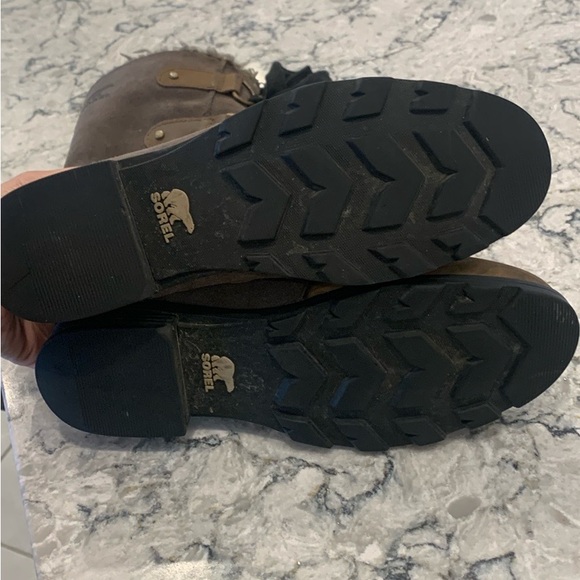 FINAL OFFER-SOREL Emelie Lace Up Winter Boots size 7 - Picture 3 of 14